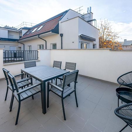 Lovag 12 Terrace Designer Home Budapest Exterior foto